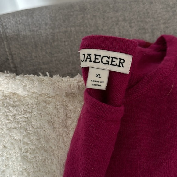 Color Block Sweater - Picture 2 of 2